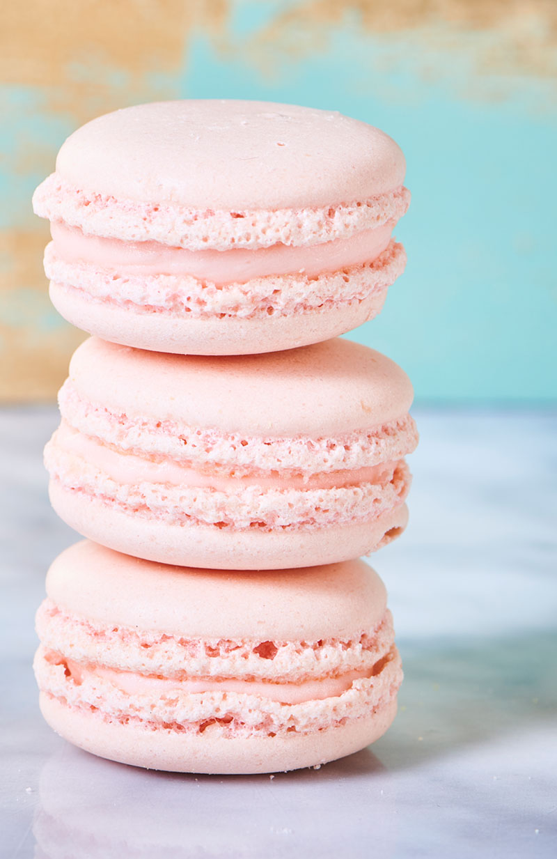 delicious pink macarons for home page display